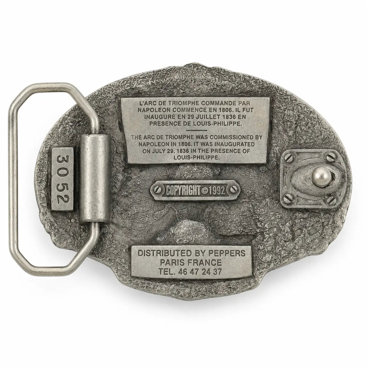 Rear of Arc de Triomphe belt buckle showing belt loop and fastening stud